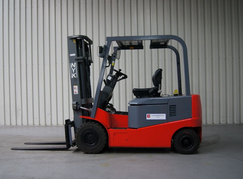 Nichiyu / NYK - FBC25PN-70