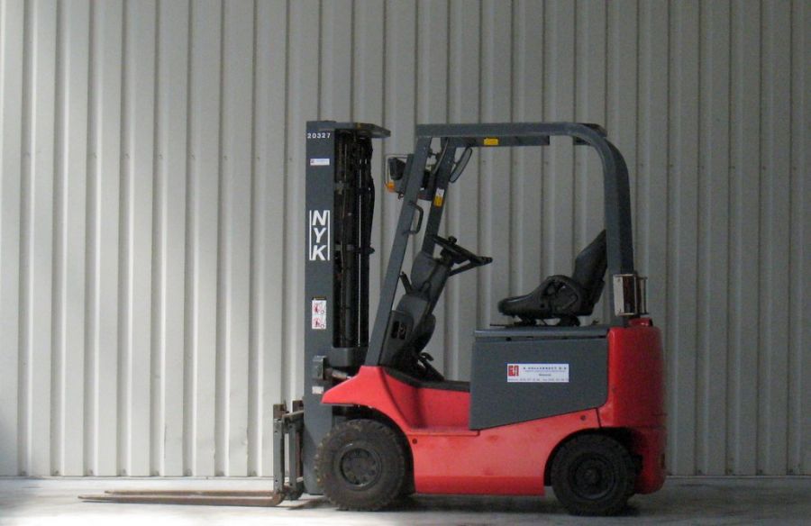 Nichiyu / NYK - FB15P-75BC