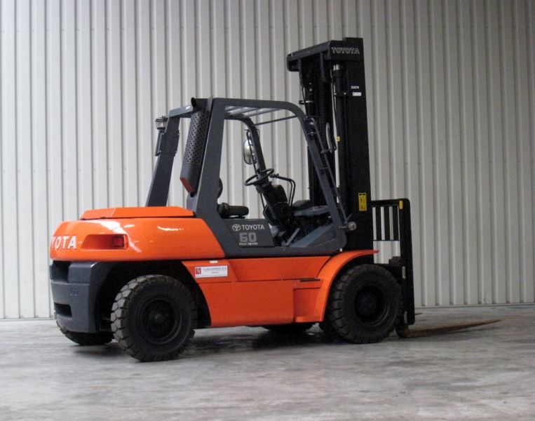 Toyota - 5 FD60