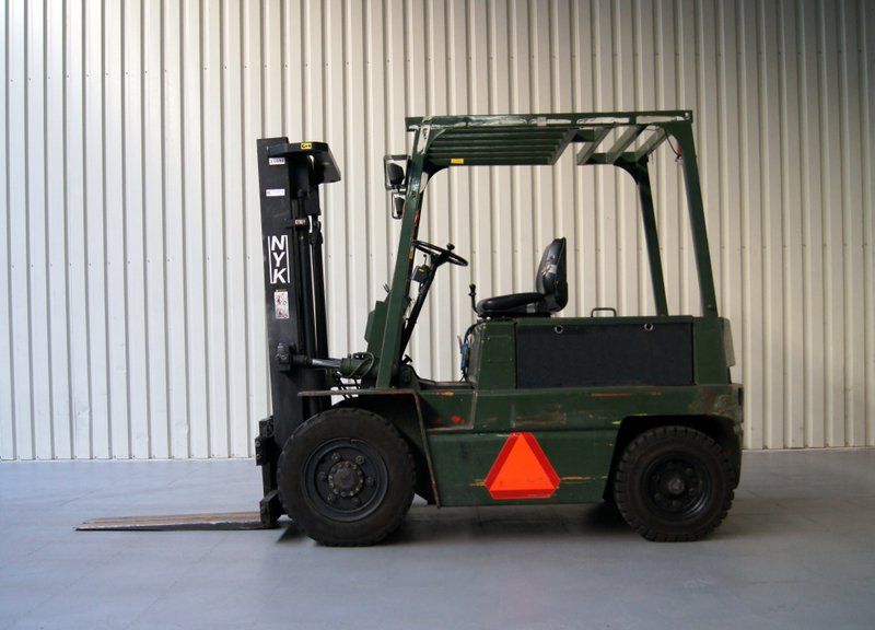 Nichiyu / NYK - FB35-PN50