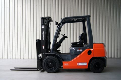Toyota - 02-8FDF 25
