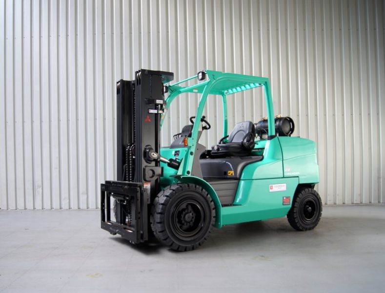 Mitsubishi - FG55NT-CF3